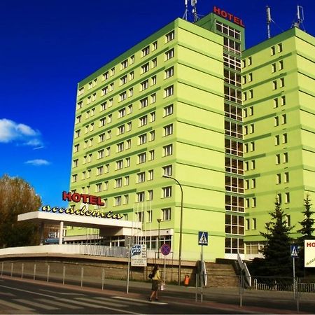 Hotel Accademia Ostrowiec Świętokrzyski Exteriér fotografie